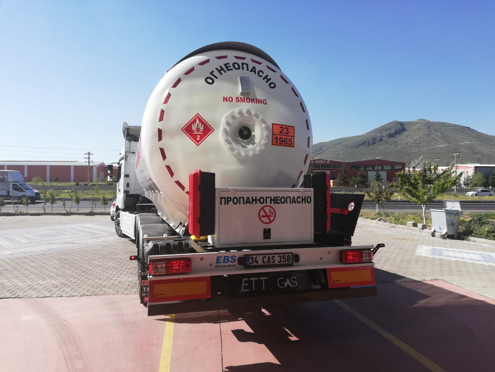 18.05.2019 Another 36 m3 Lpg Trailer delivery to Kazakhistan
