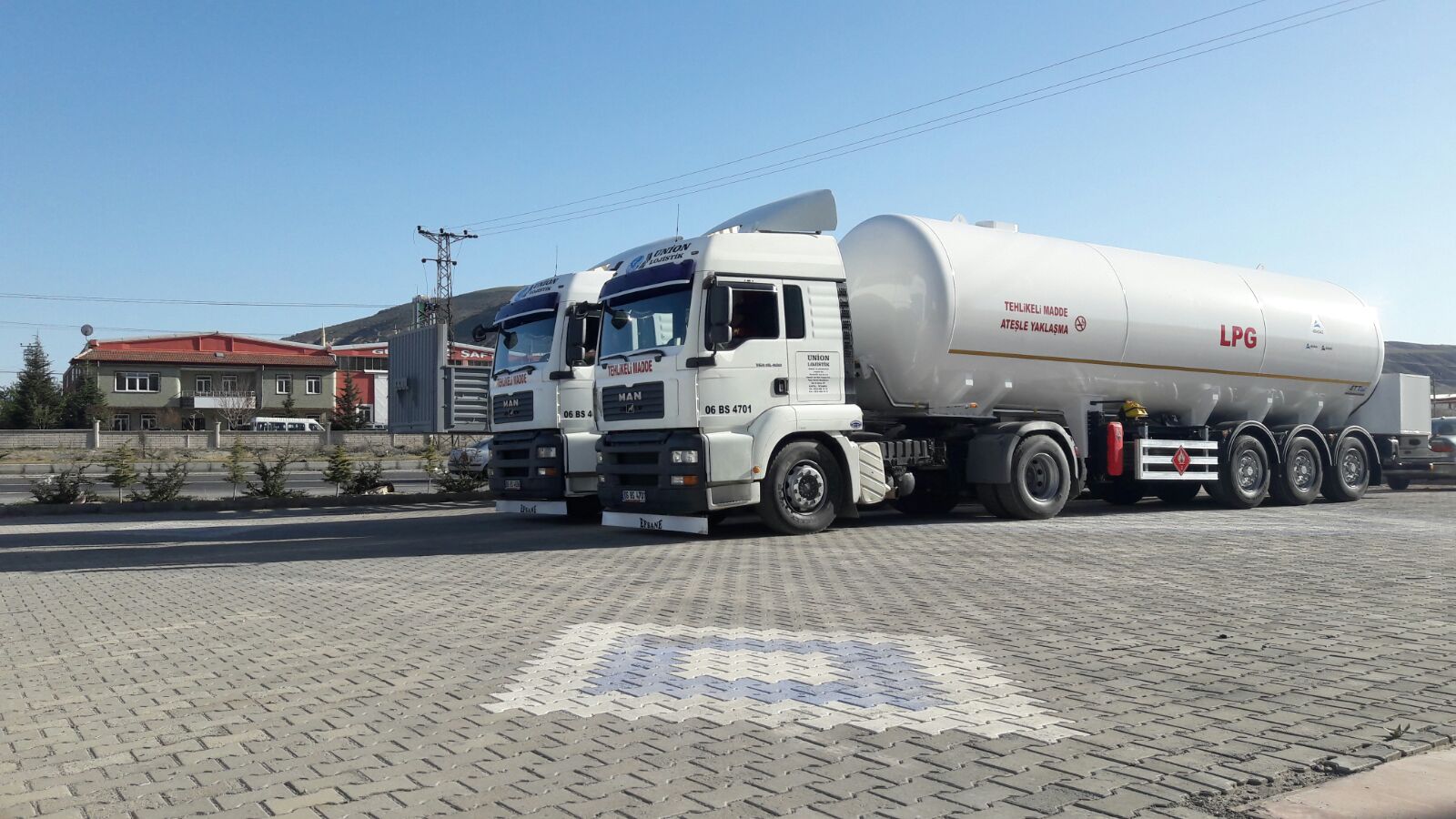 05.04.2018 Union Lojistik 2 Adet 45 M3 ADR'Lİ LPG Trailer Teslimatı