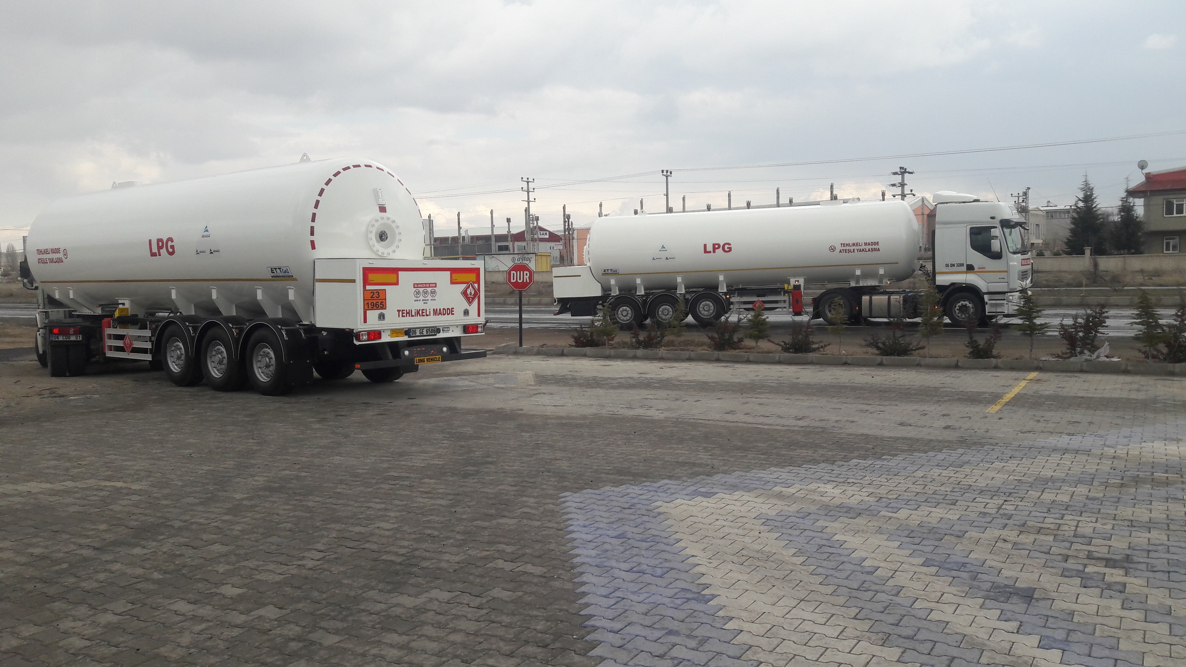 28.03.2018 Union Lojistik 2 Adet 45 M3 ADR'Lİ LPG Trailer Teslimatı