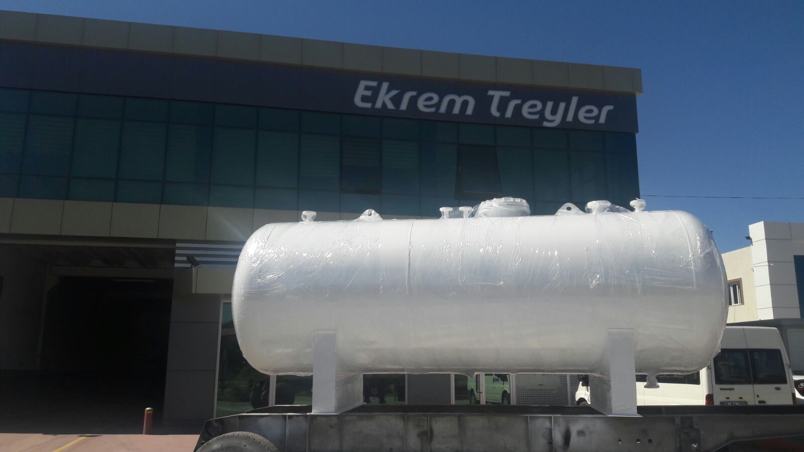 04.07.2018 ASME dizaynına uygun 15 M3 Lpg stoklama tankları ihracatı