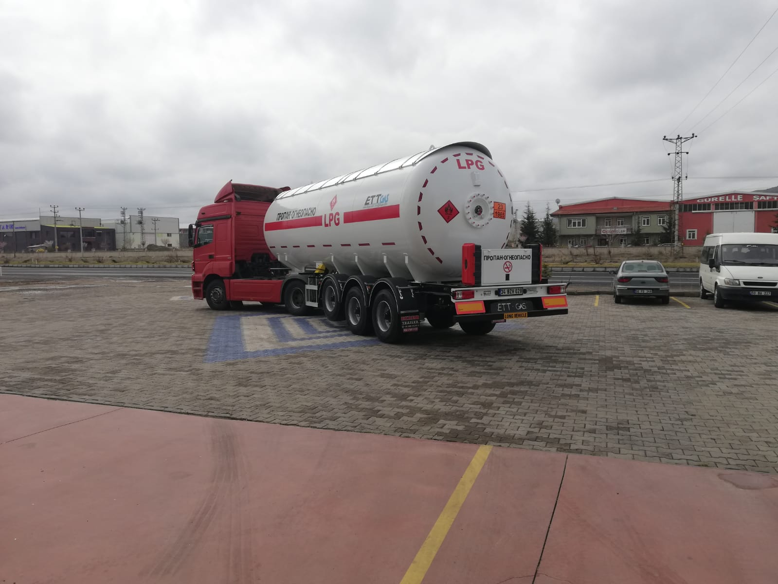 16.04.2019 Очередная поставка трейлера для СУГ 40 м3 в Казахстан