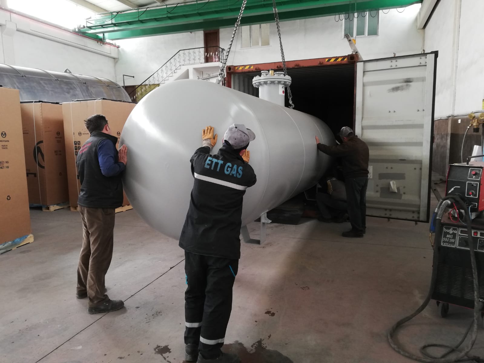 Réservoirs de Stockage LPG 10 et 21 m3 Souterrains Envoyés au Cambodge 06.05.2019